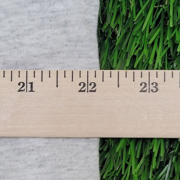 Vintage University-of Hawaii Shirt L/XL 22x24 Gray Cropped - Picture 4 of 13